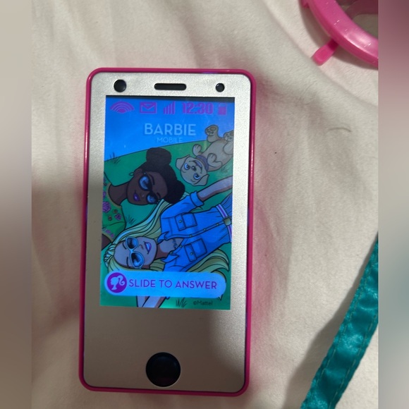 Barbie accessories! - Picture 2 of 2